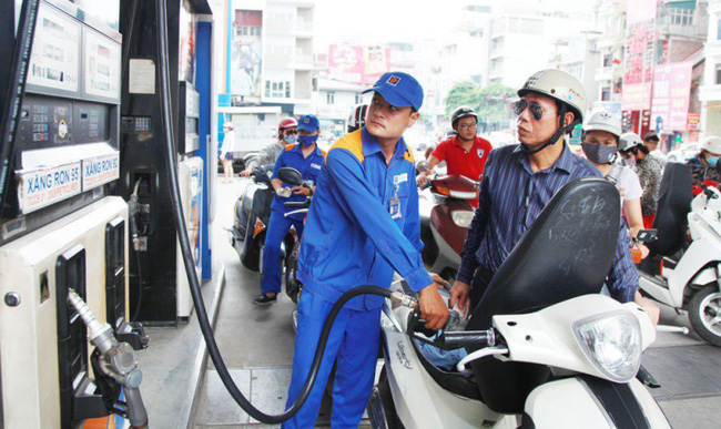 Quỹ bình ổn giá xăng dầu: Phân tích tác động thực tế lên doanh nghiệp và thị trường